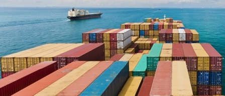 Carrying-merchandised-goods-at-sea